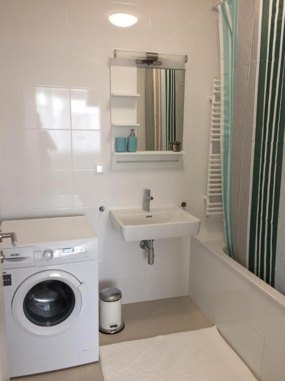 Vienna Belvedere Und Hauptbahnhof Apartment Eksteriør billede